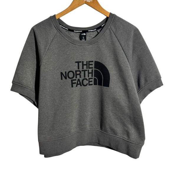 The North Face Top Women XL Gray Graphic Collection Sweatshirt Short Sleeve Gym - Picture 1 of 7